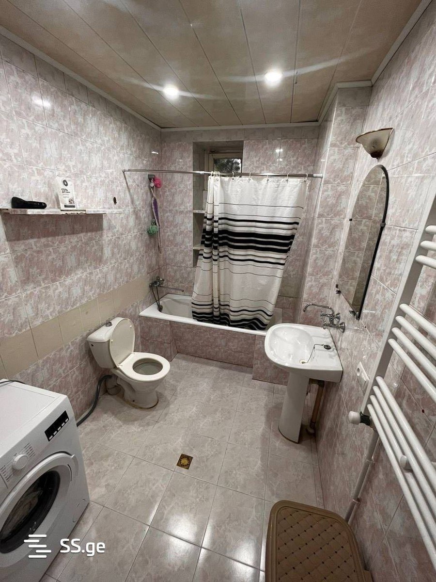 3-комнатная квартира в Тбилиси, Самгори, фото 7