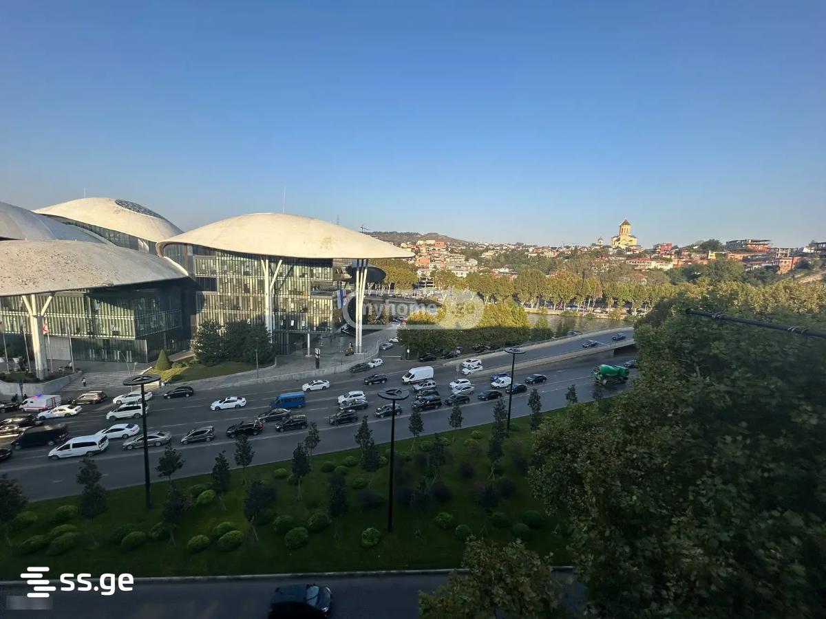 3-комнатная квартира в Тбилиси, Мтацминда, фото 7
