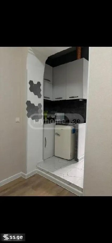 1-комнатная квартира в Тбилиси, Мтацминда, фото 6