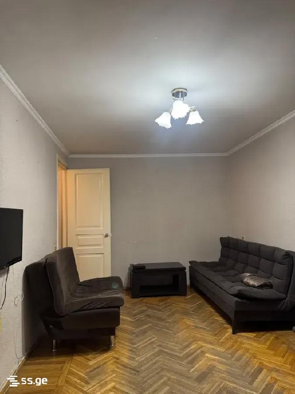 3-комнатная квартира в Тбилиси, Ваке, фото 1