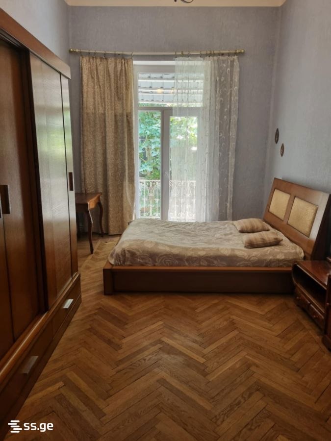 4-комнатная квартира в Тбилиси, Чугурети, фото 6