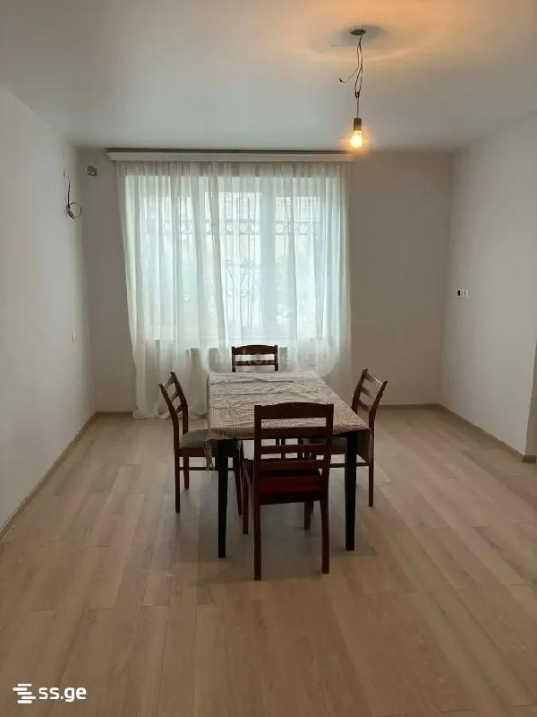 3-комнатная квартира в Тбилиси, Ваке, фото 1
