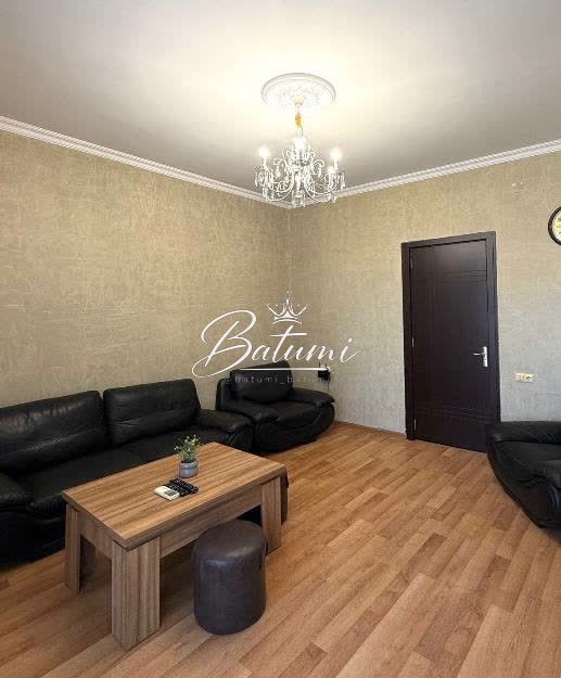 2-комнатная квартира в Батуми, Джавахишвили, фото 1