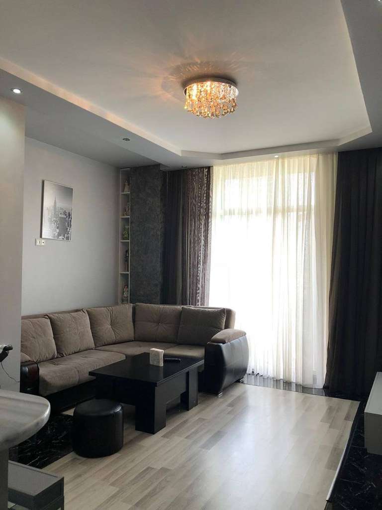 3-комнатная квартира в Батуми, Руставели, фото 1