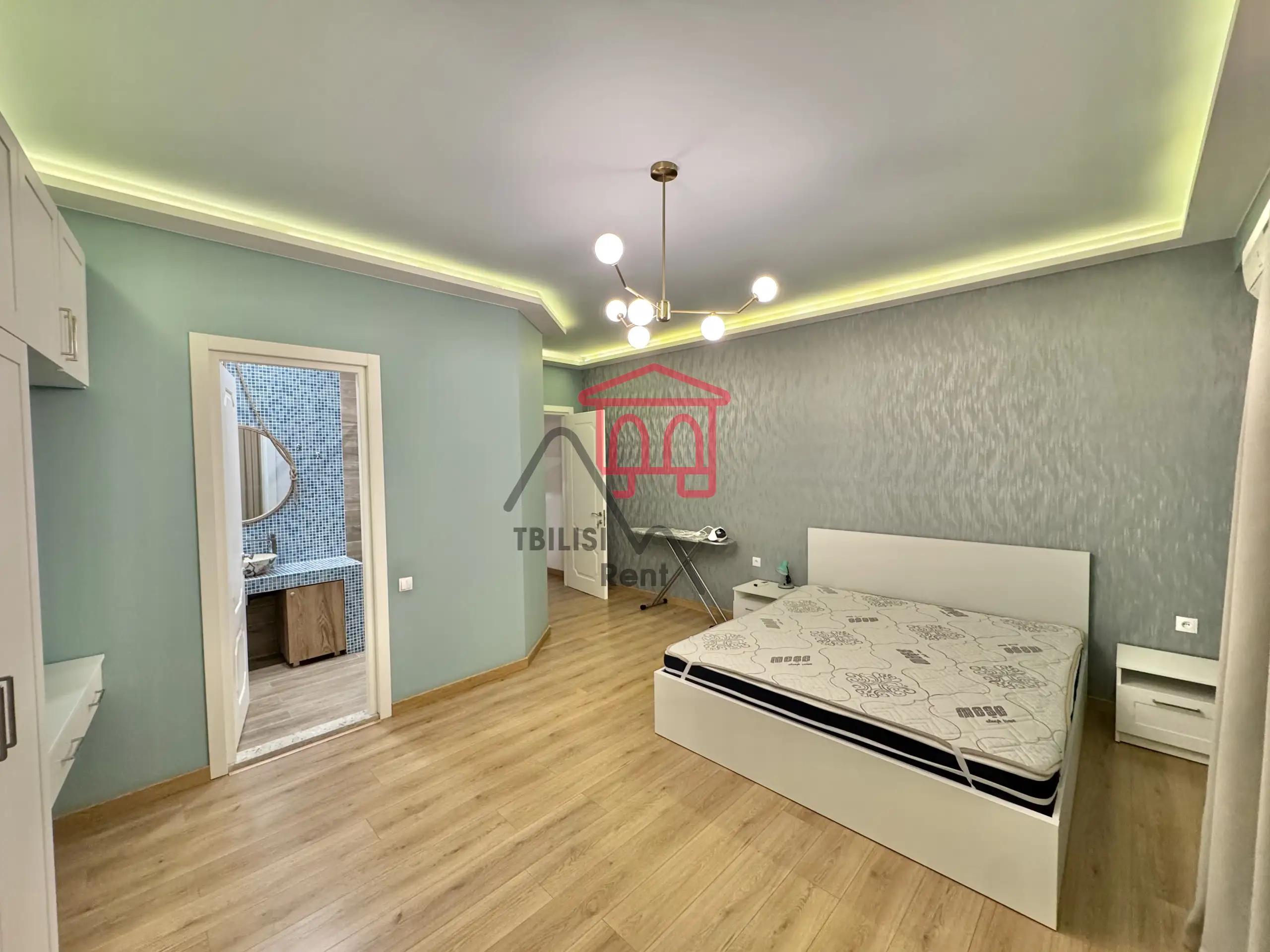 4-комнатная квартира в Тбилиси, Чугурети, фото 7