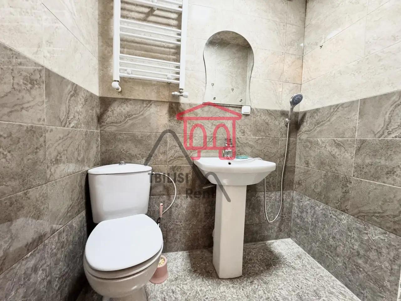 2-комнатная квартира в Тбилиси, Чугурети, фото 9